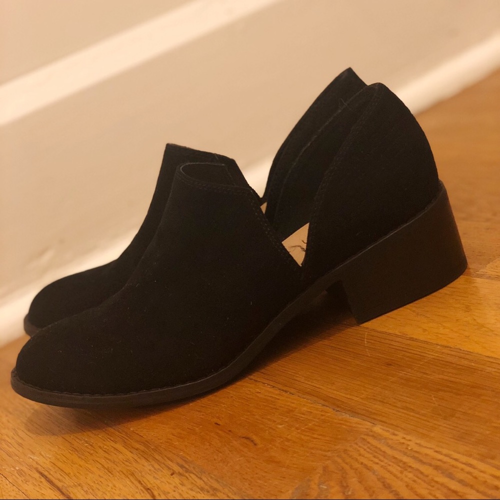 Black Side Slit Booties